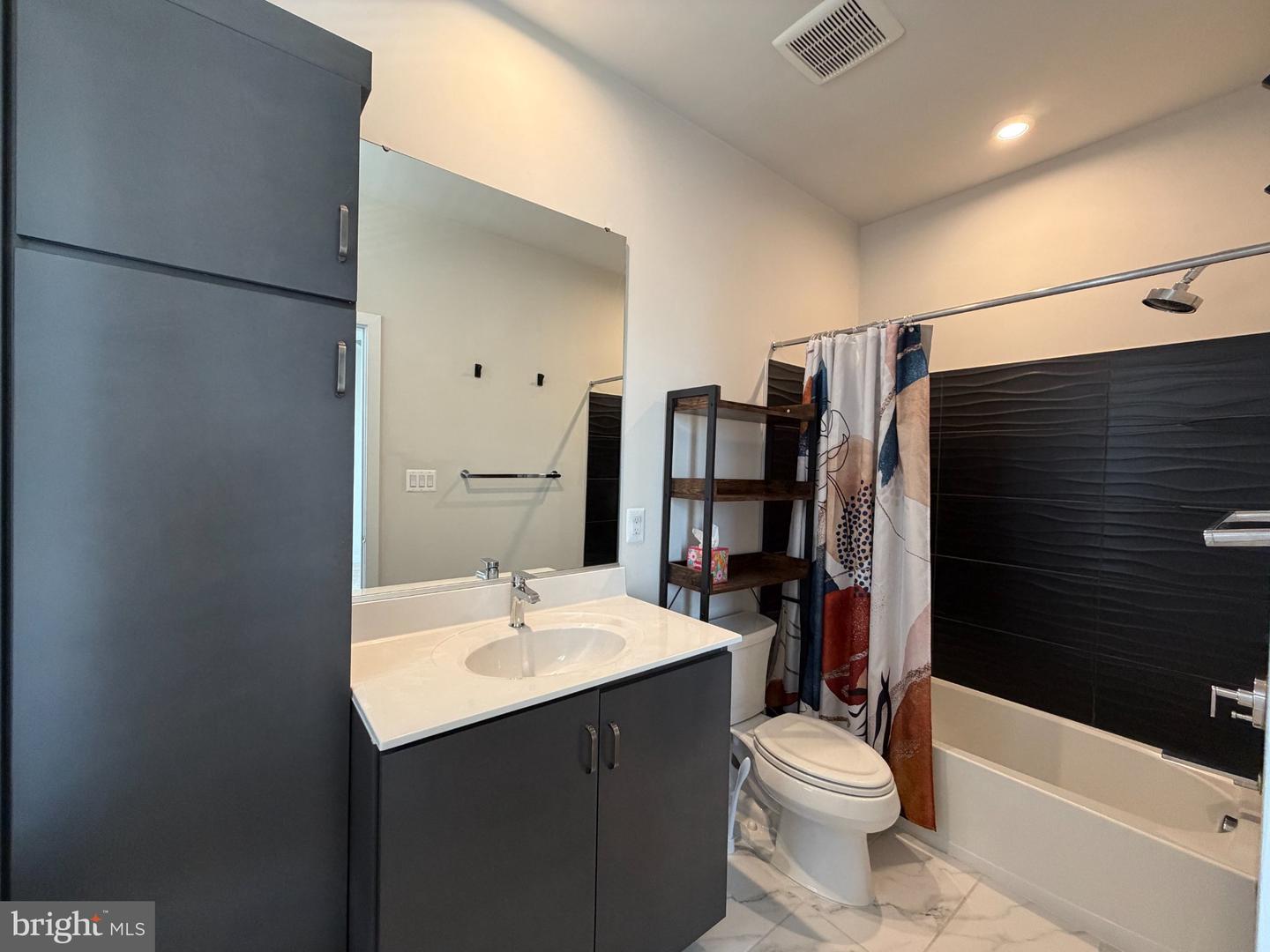 4653 Charger Pl Property Photo 32