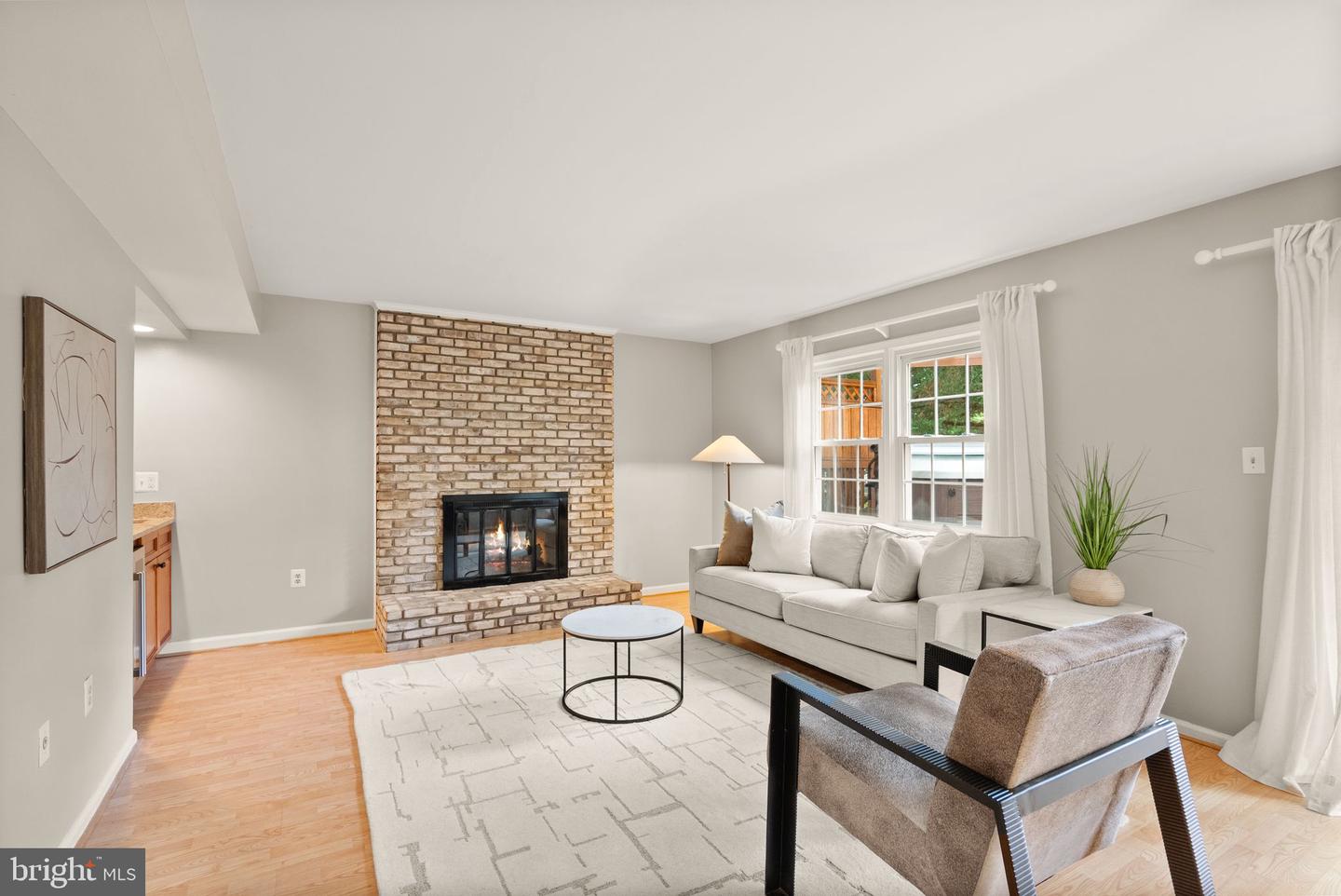 8906 Tailcoat Ct Property Photo 28