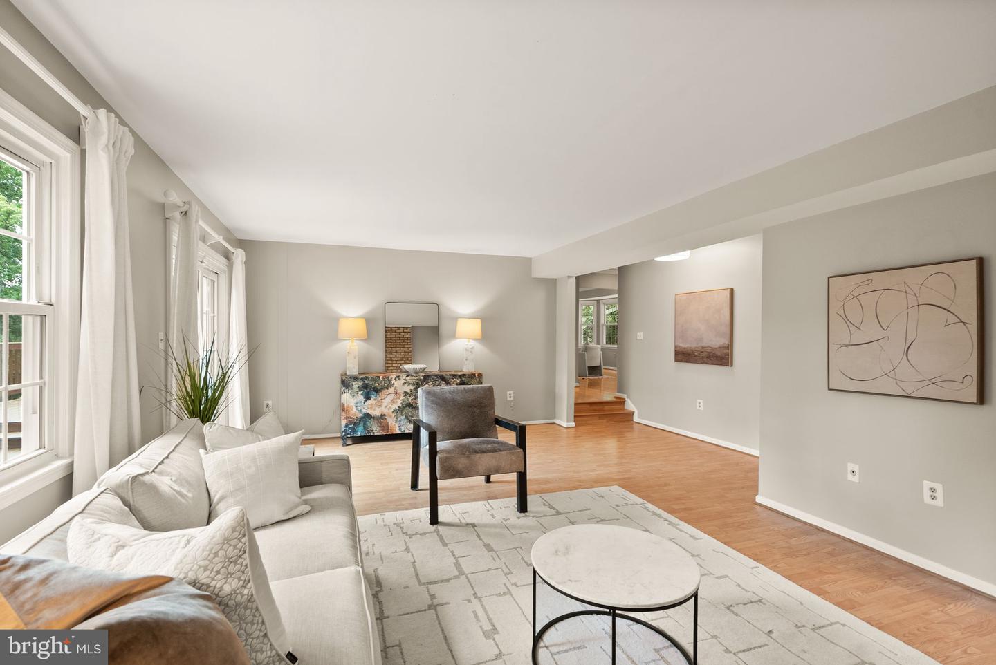 8906 Tailcoat Ct Property Photo 35