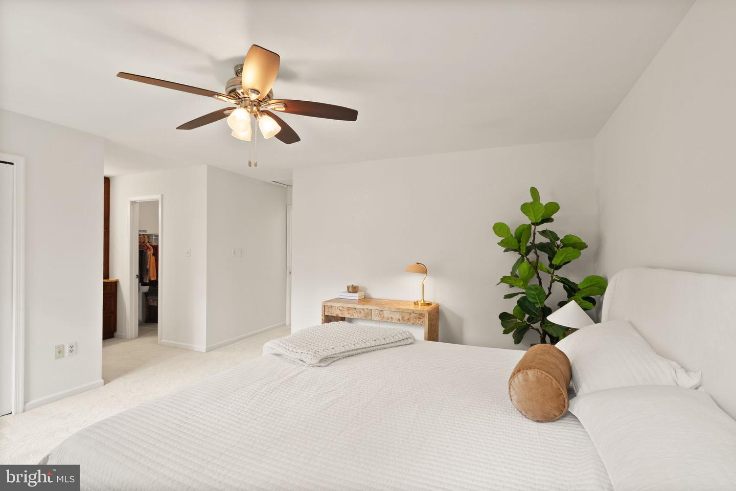 8906 Tailcoat Ct Property Photo 41