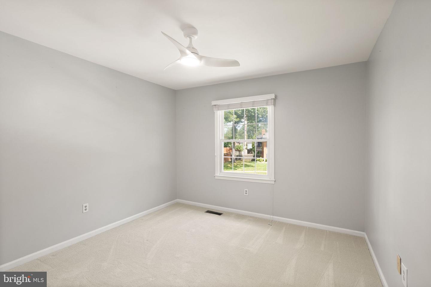 8906 Tailcoat Ct Property Photo 53