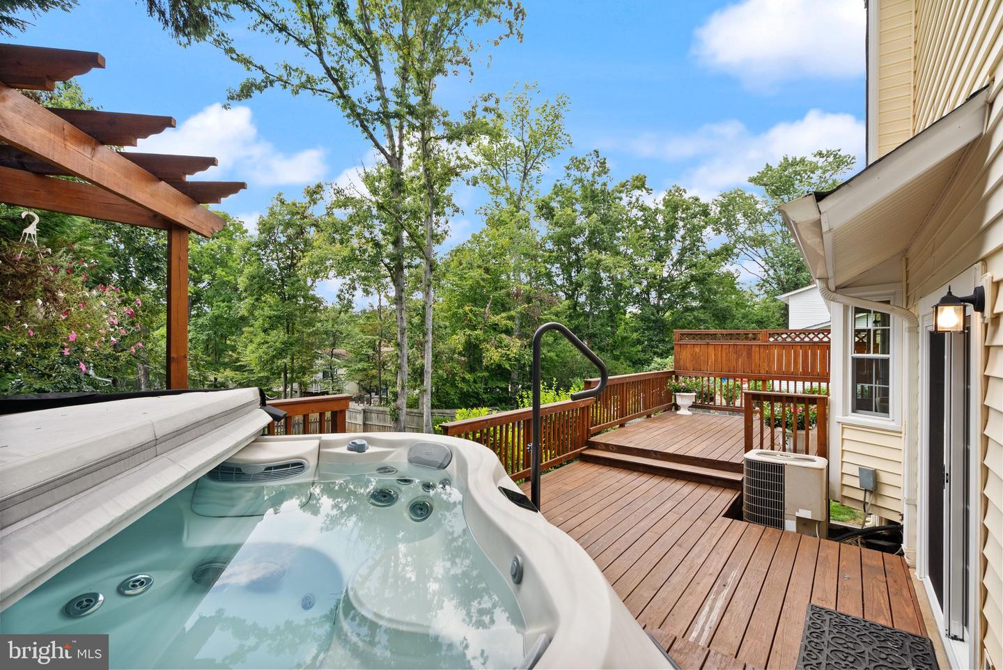 8906 Tailcoat Ct Property Photo 66