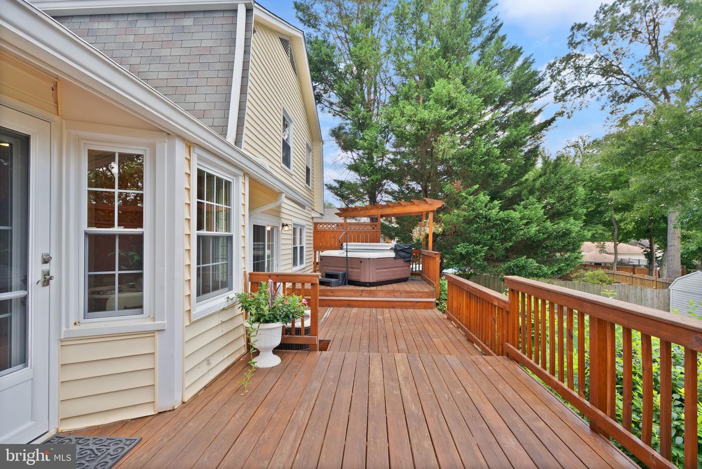 8906 Tailcoat Ct Property Photo 69