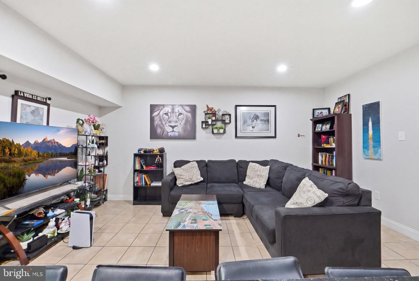 11650 Stoneview Sq #90/22c Property Photo 2