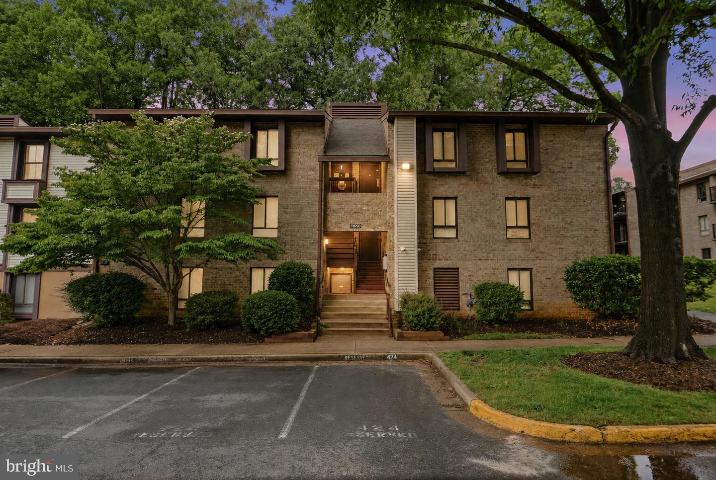 11650 Stoneview Sq #90/22c Property Photo 3