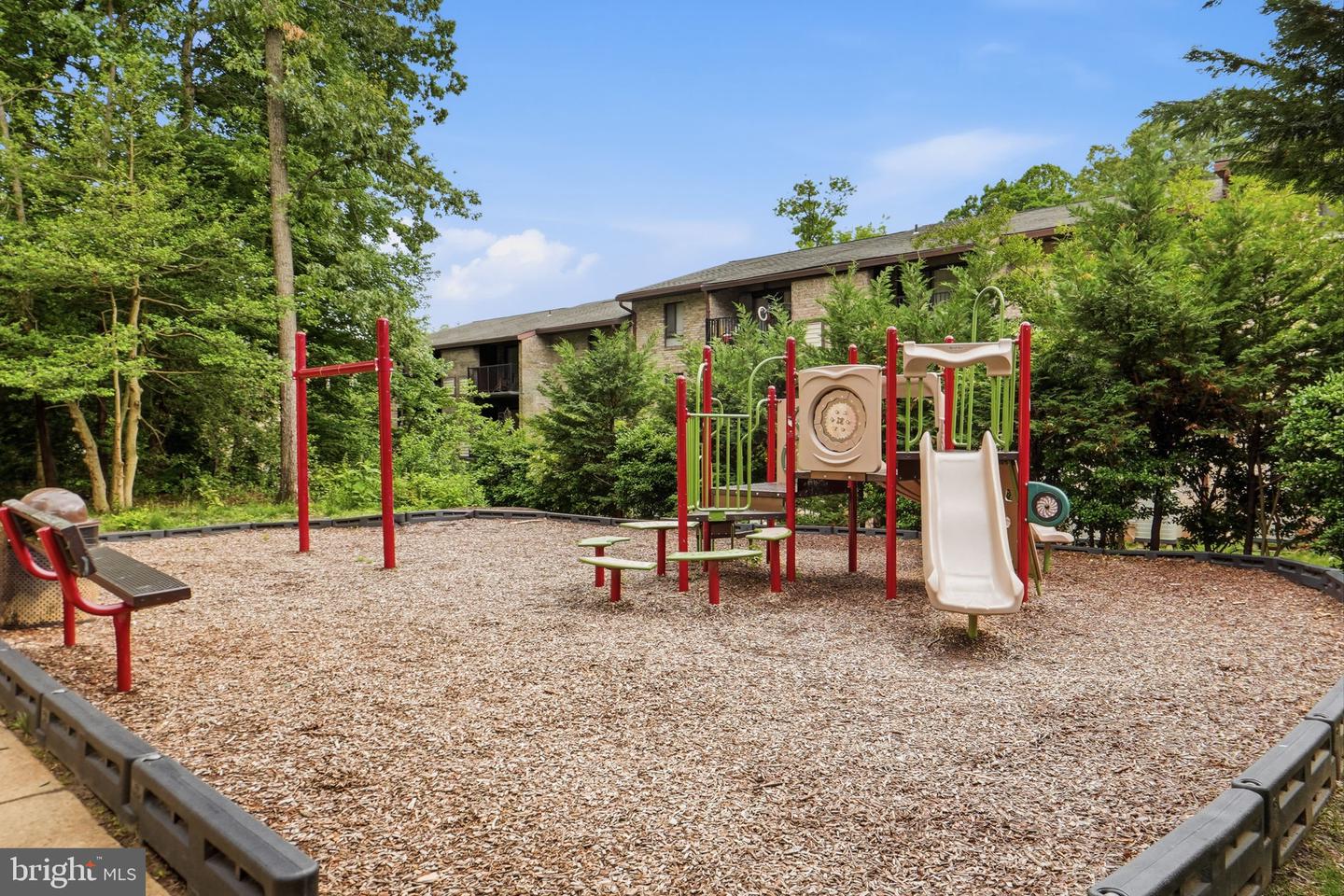 11650 Stoneview Sq #90/22c Property Photo 14