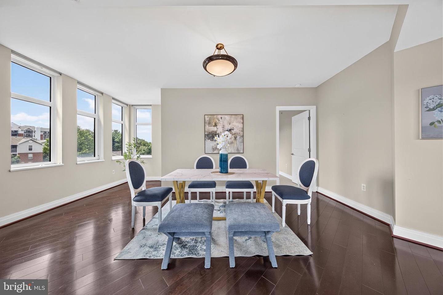8220 Crestwood Heights Dr #407 Property Photo 4