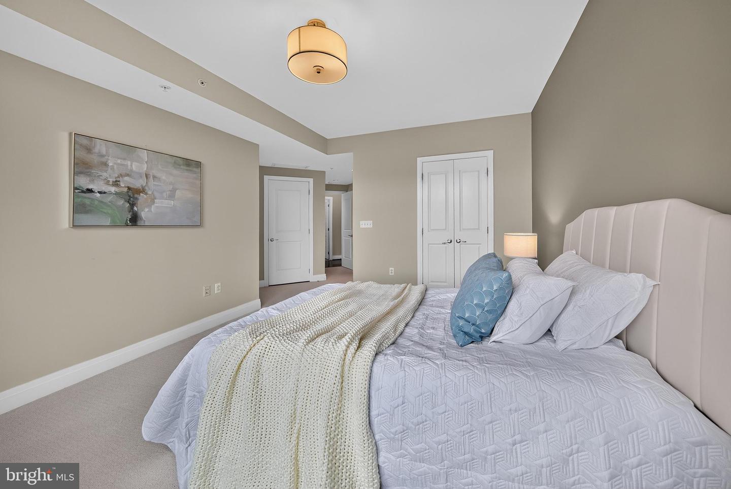 8220 Crestwood Heights Dr #407 Property Photo 9