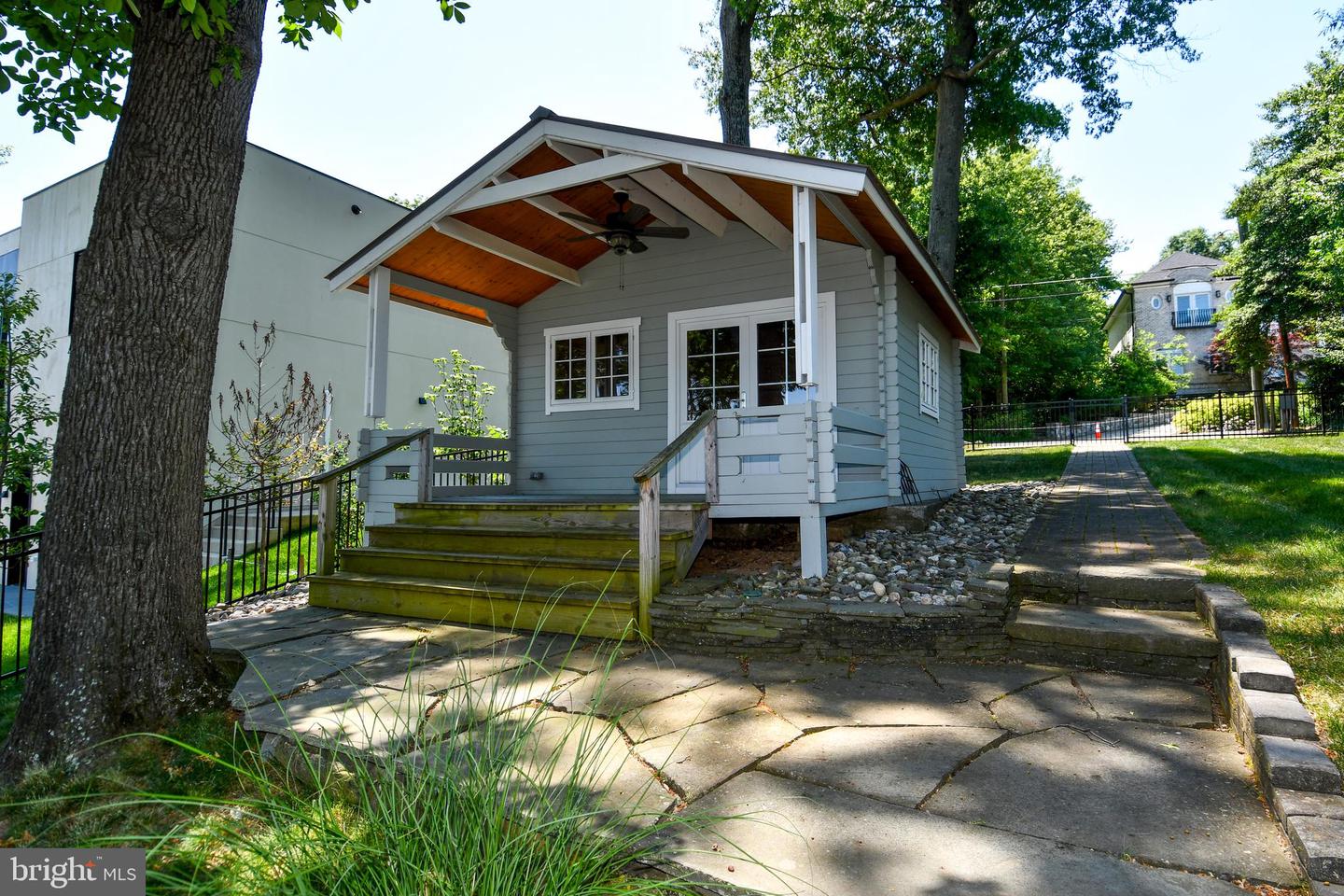 7808 Southdown Rd Property Photo 6