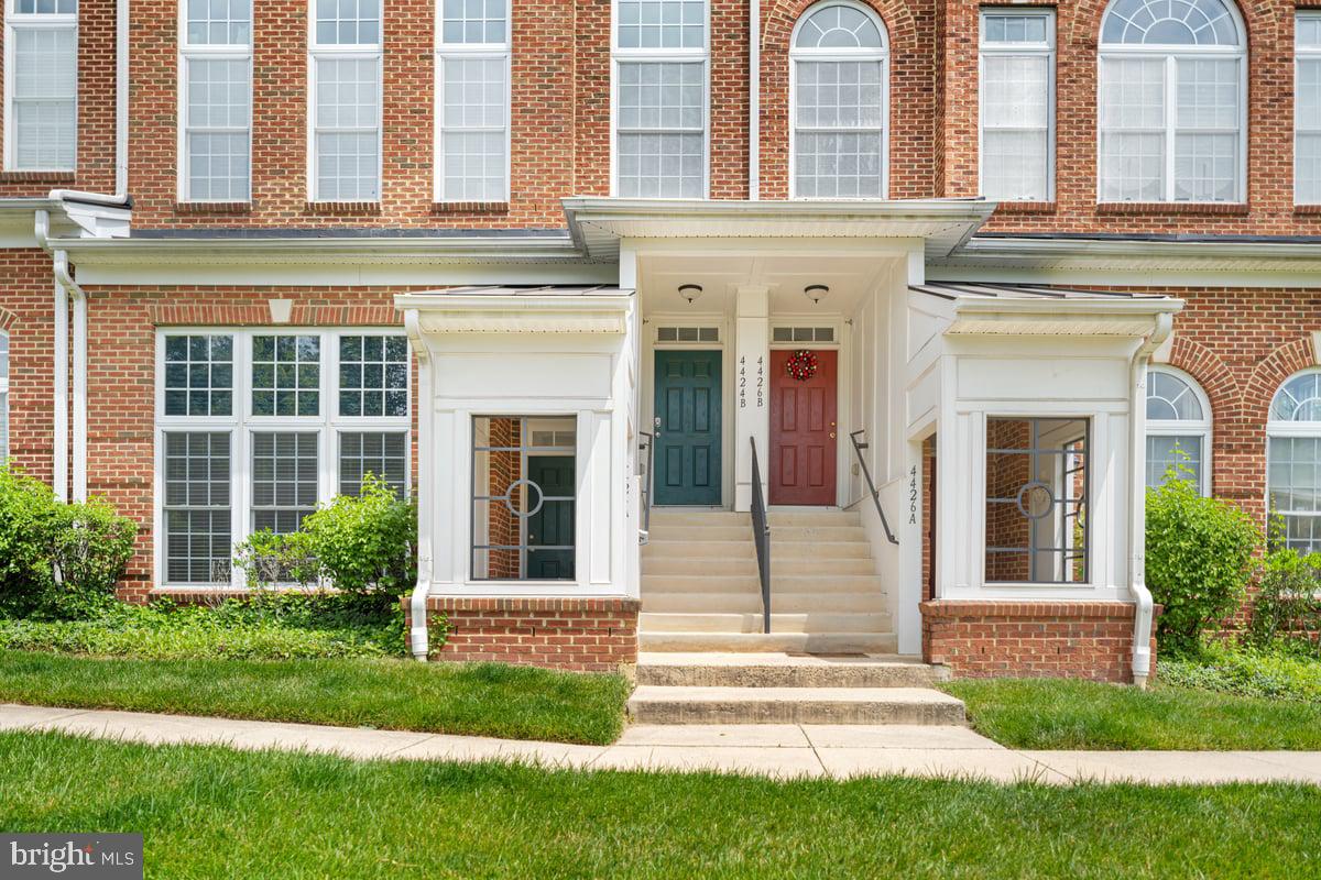 4424-a Eastwick Ct #a Property Photo 2