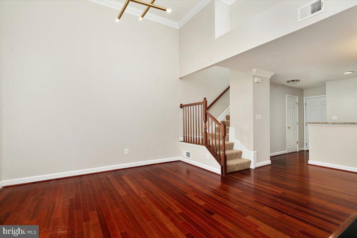 4424-a Eastwick Ct #a Property Photo 3