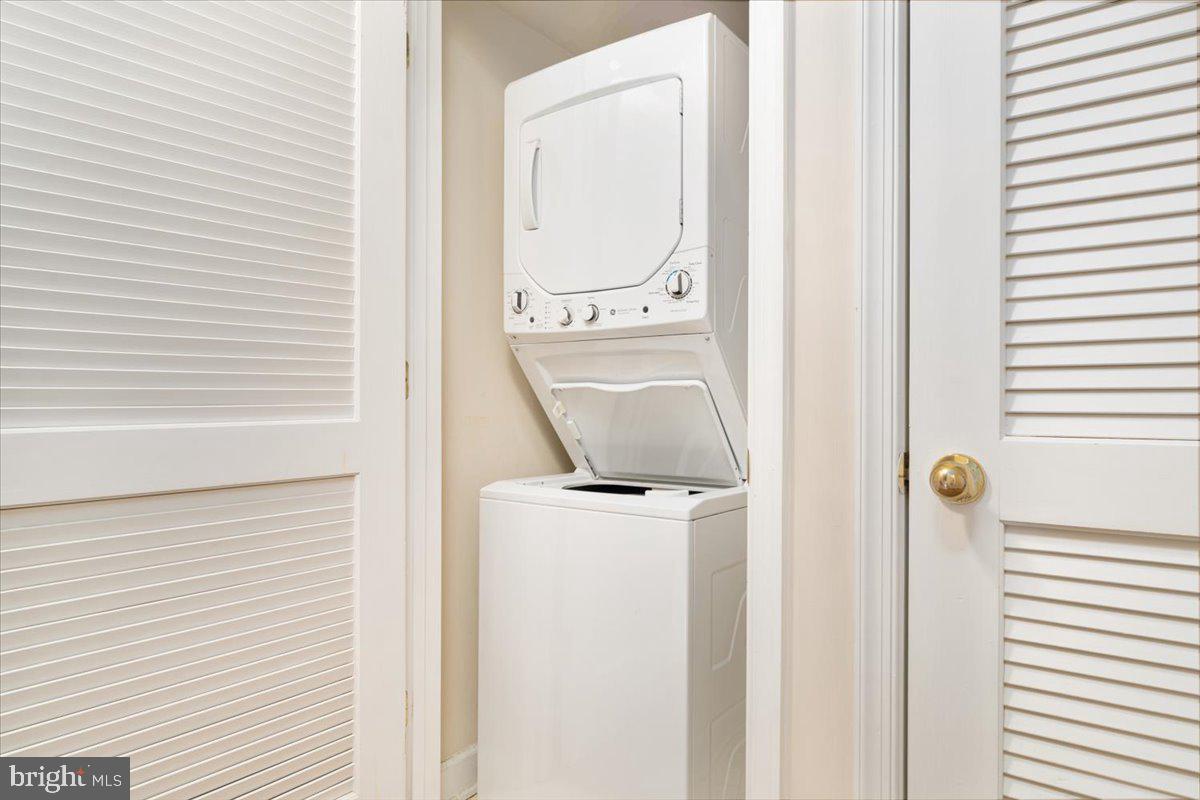 4424-a Eastwick Ct #a Property Photo 12