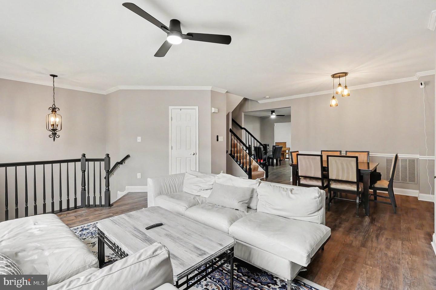5728 Governors Pond Cir Property Photo 3