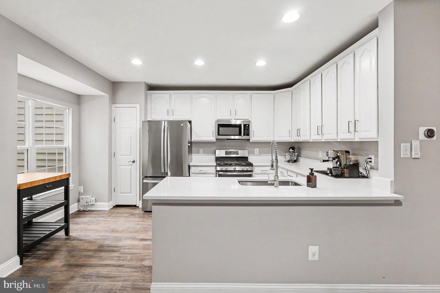 5728 Governors Pond Cir Property Photo 6