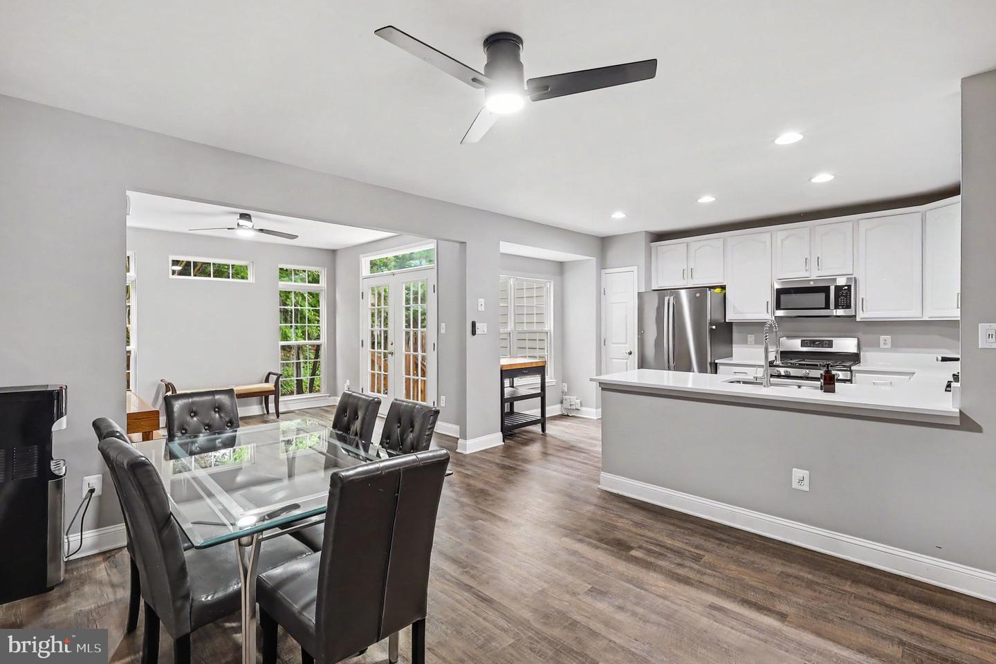 5728 Governors Pond Cir Property Photo 8