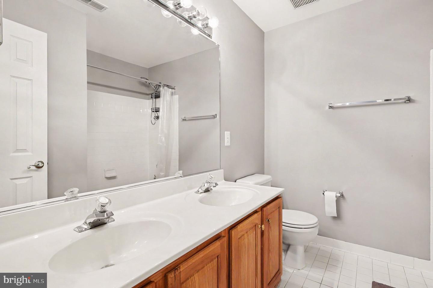 5728 Governors Pond Cir Property Photo 18