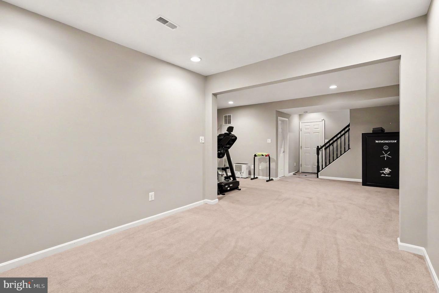 5728 Governors Pond Cir Property Photo 20