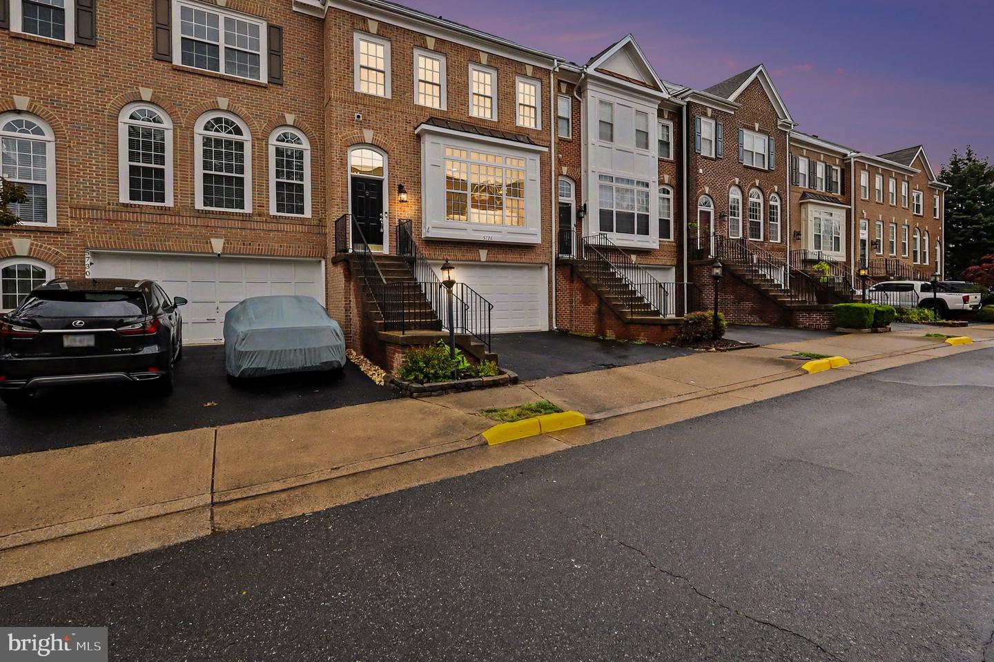 5728 Governors Pond Cir Property Photo 28