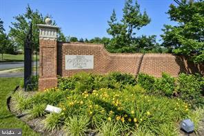 5728 Governors Pond Cir Property Photo 42