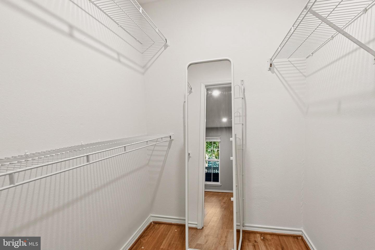 1521 Lincoln Way #104a Property Photo 11