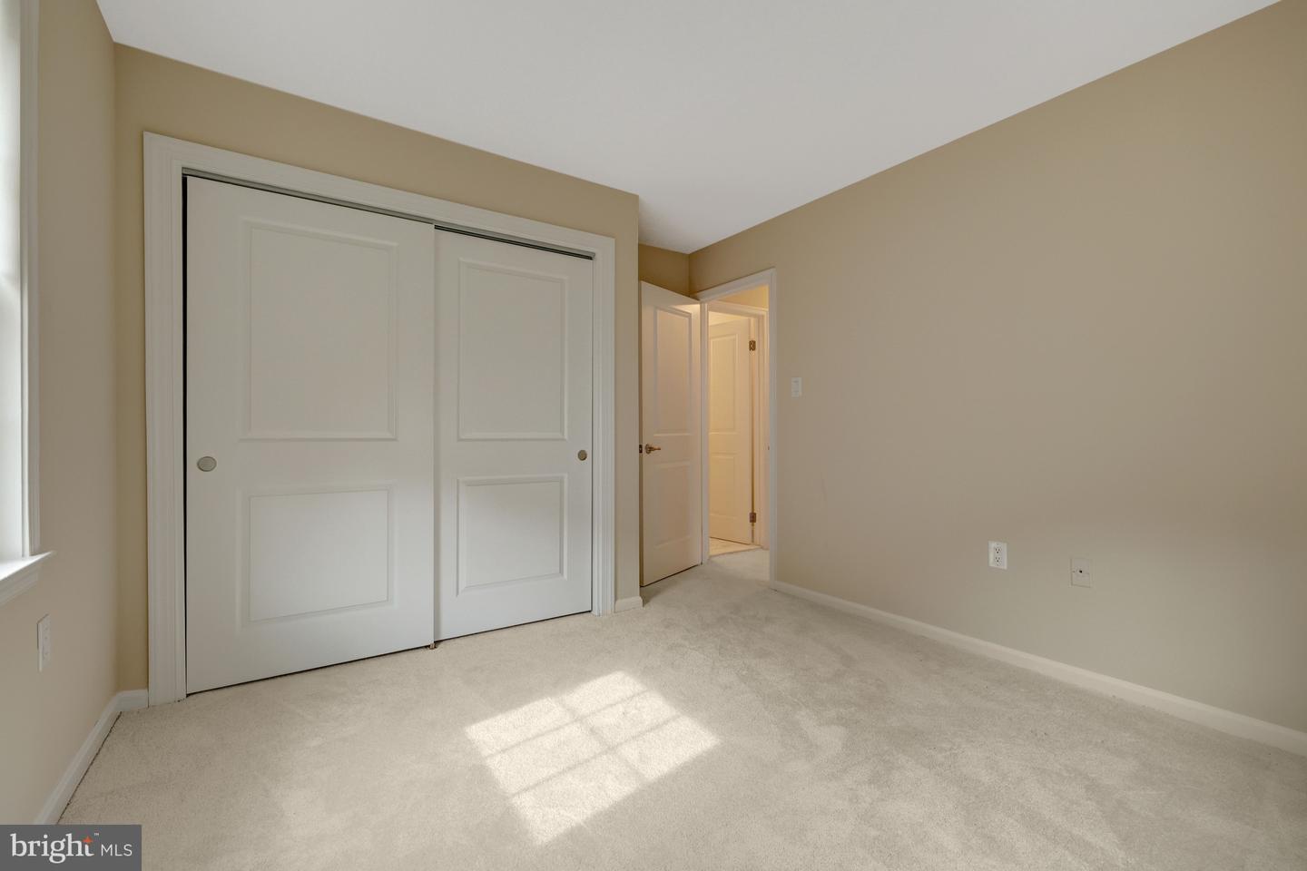 5720 Crownleigh Ct Property Photo 40