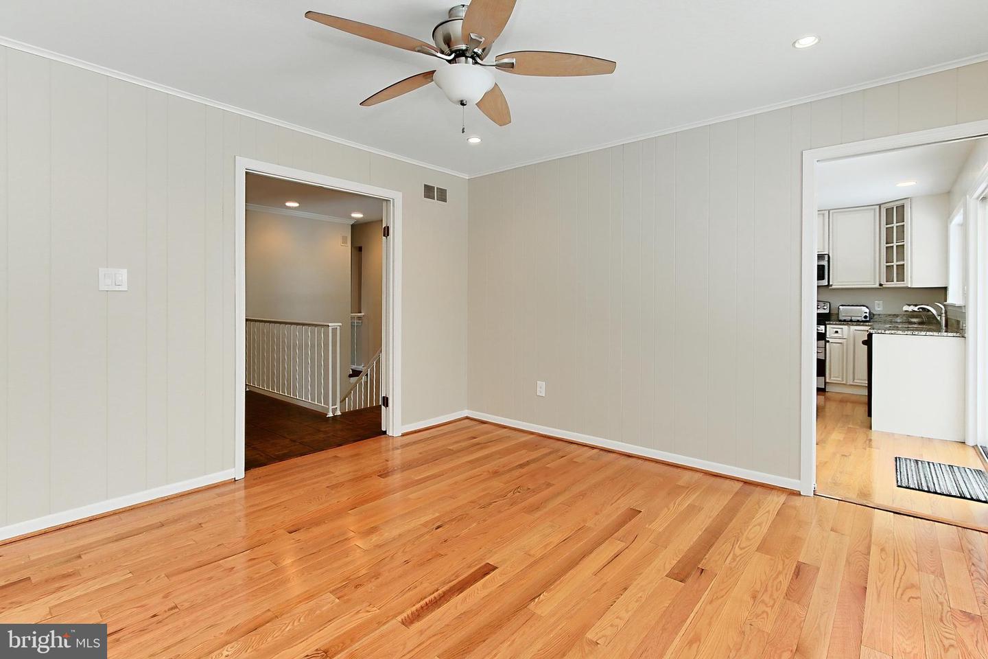 2804 Oakton Manor Ct Property Photo 21