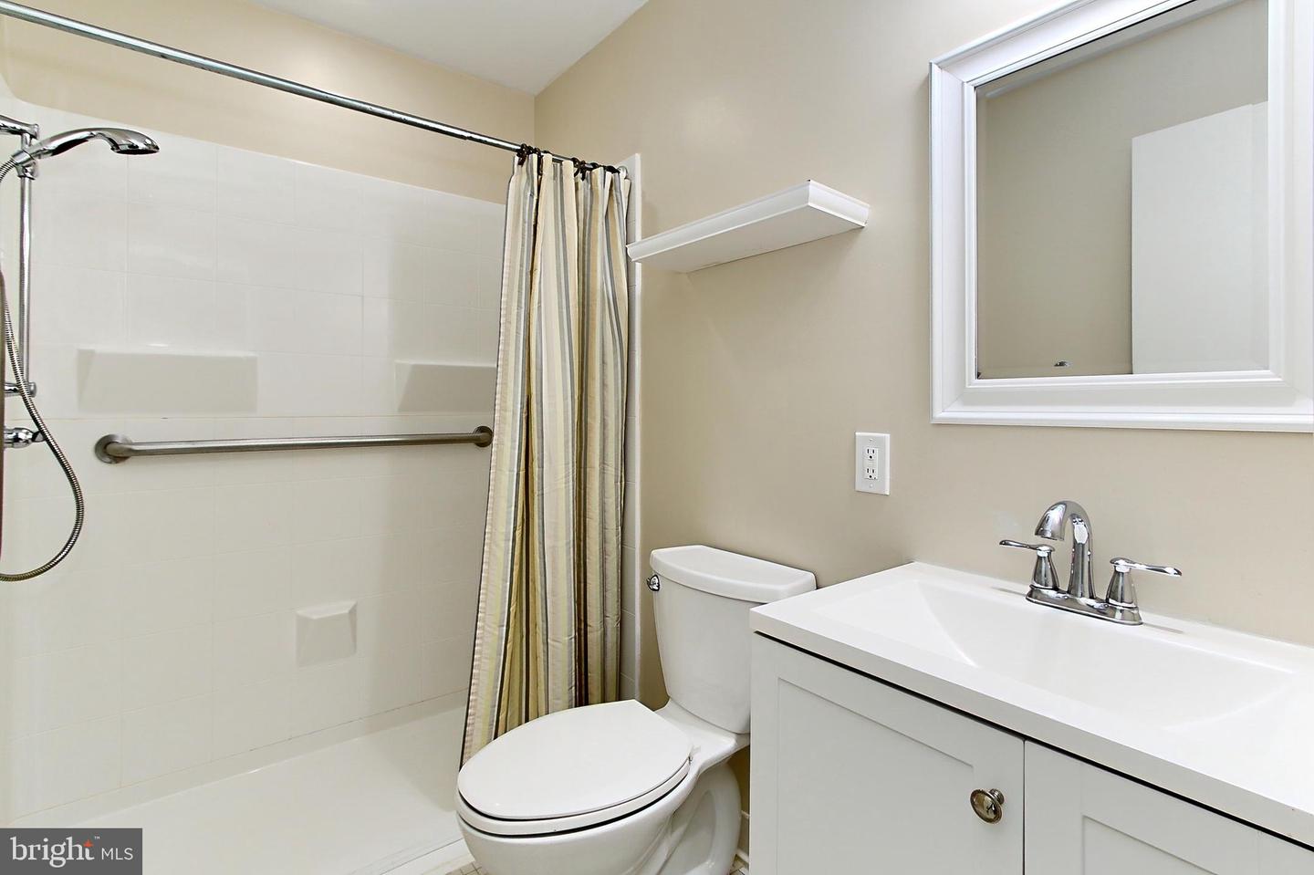 2804 Oakton Manor Ct Property Photo 26