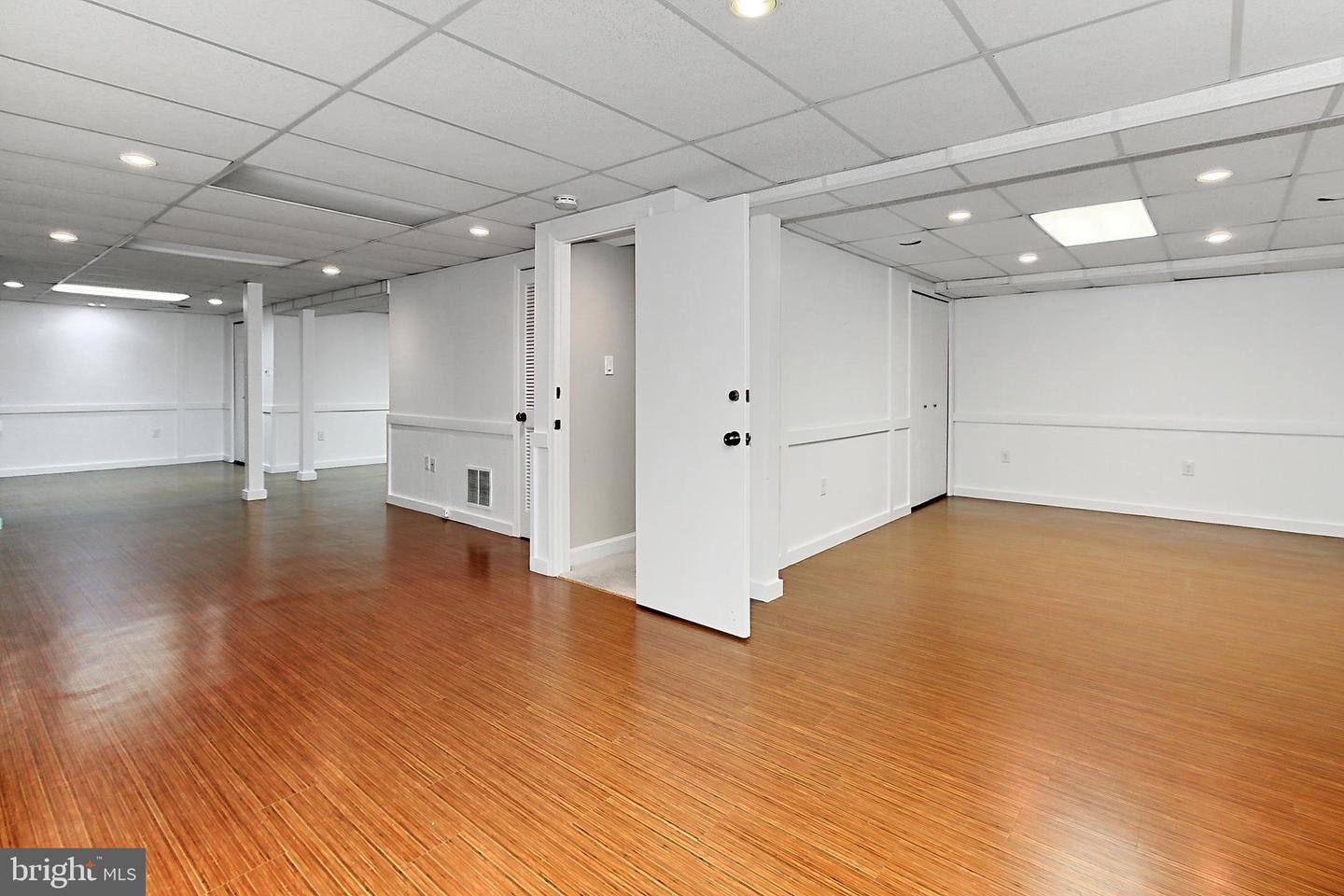 2804 Oakton Manor Ct Property Photo 34