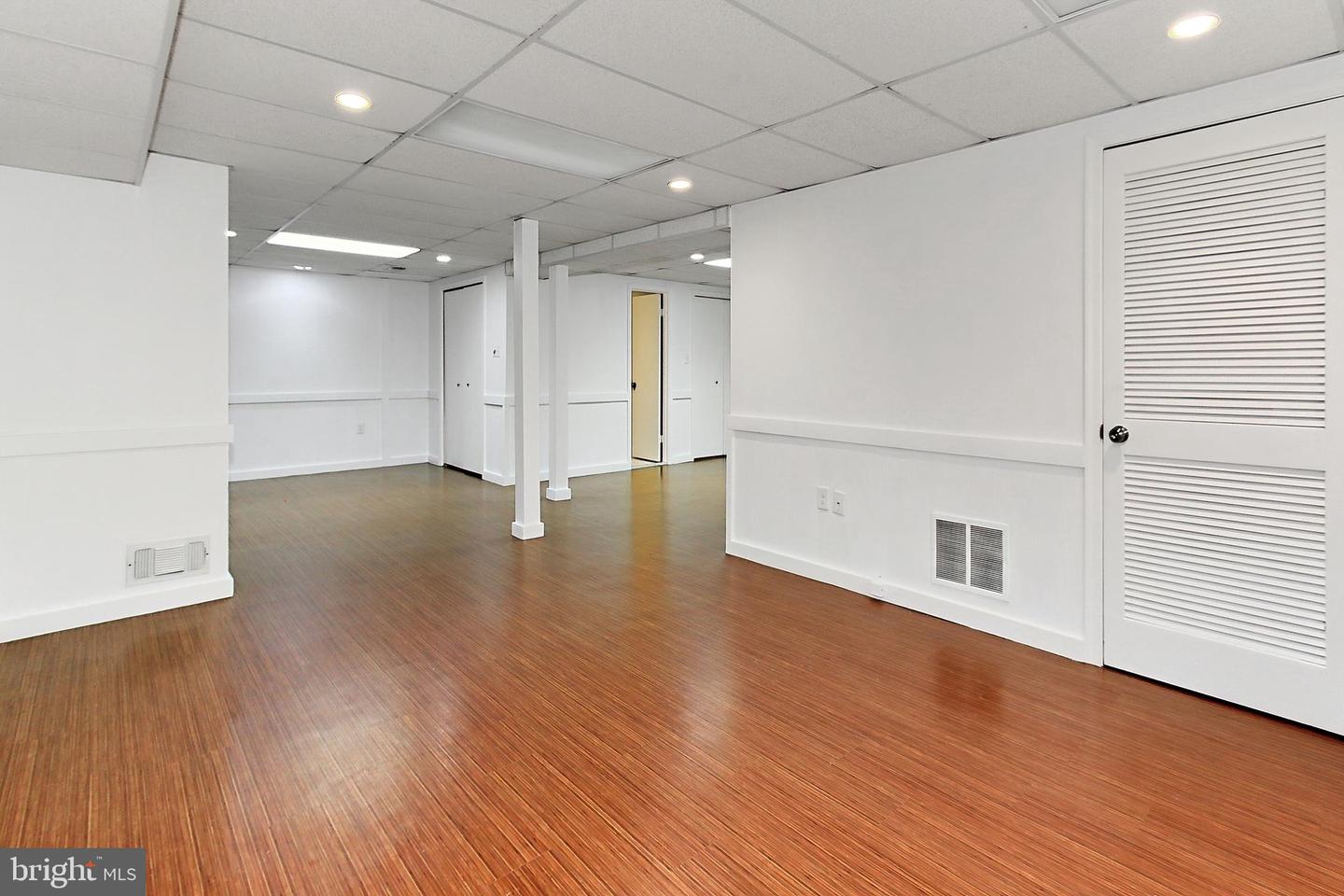 2804 Oakton Manor Ct Property Photo 35