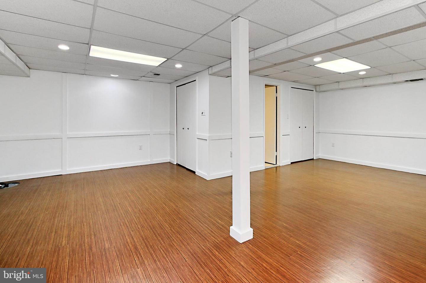 2804 Oakton Manor Ct Property Photo 36