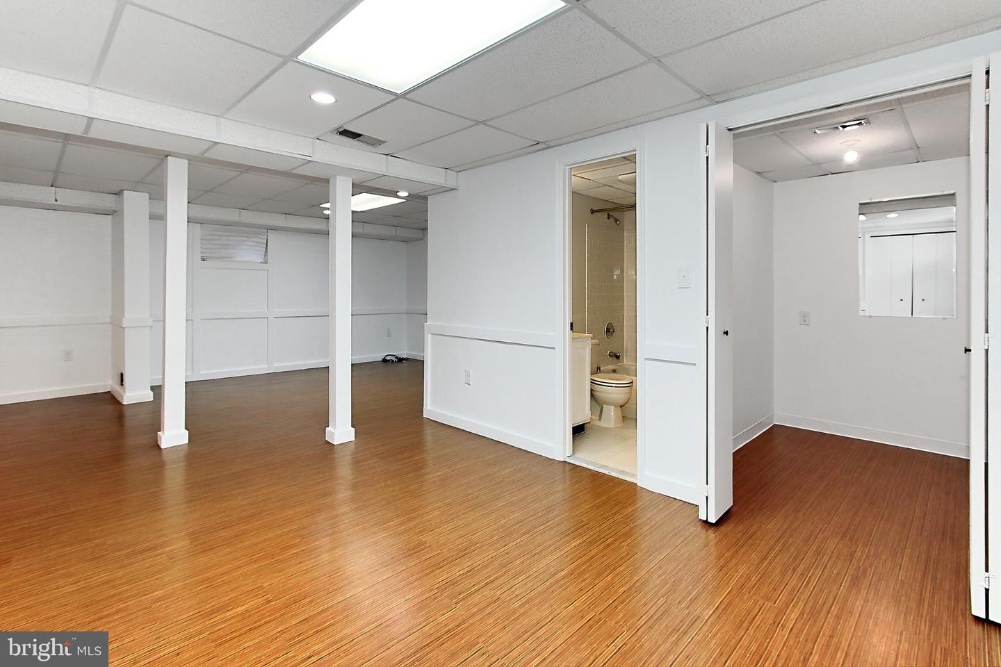 2804 Oakton Manor Ct Property Photo 38