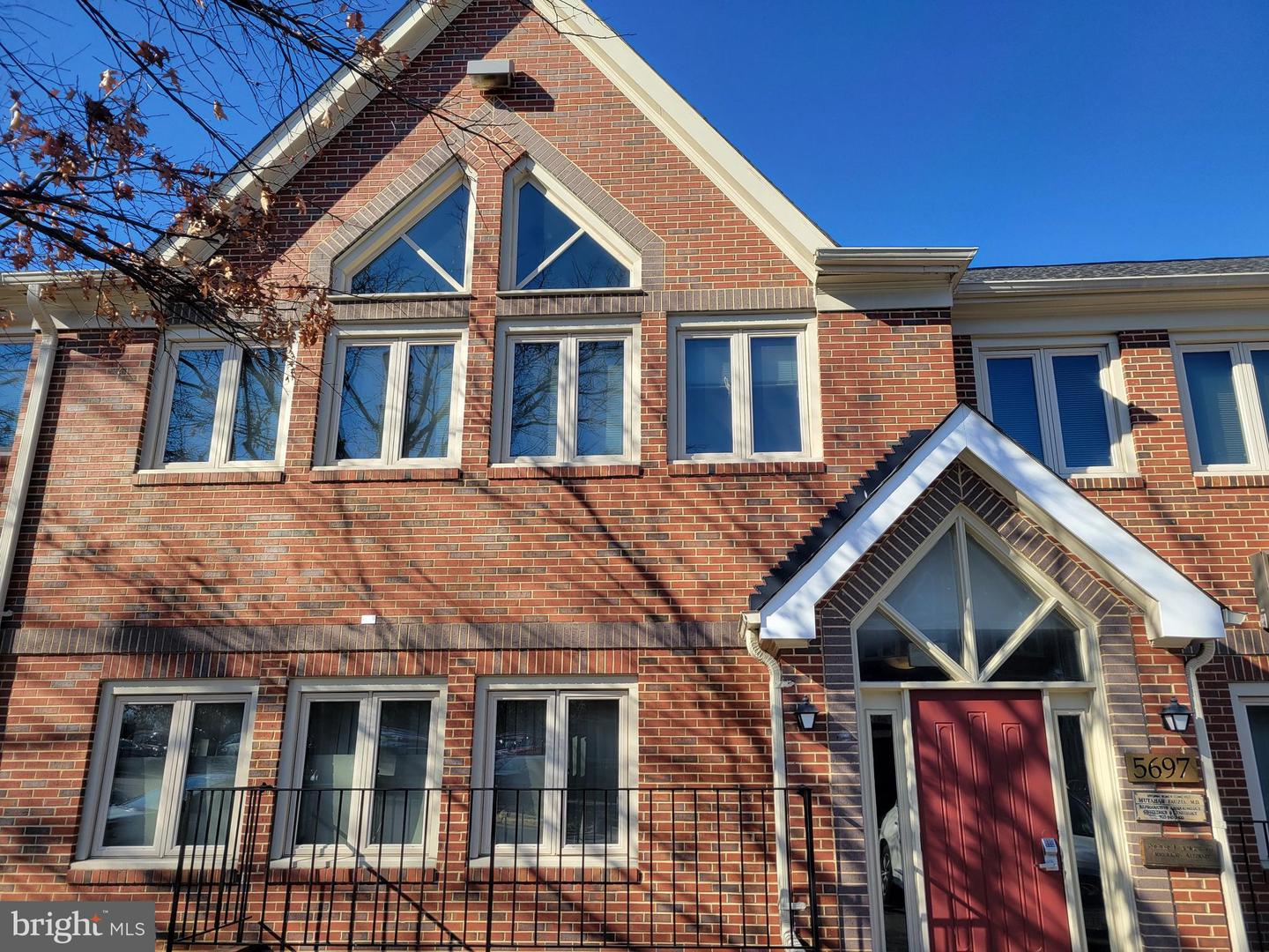 5697 Columbia Pike #3404-102 Property Photo 1