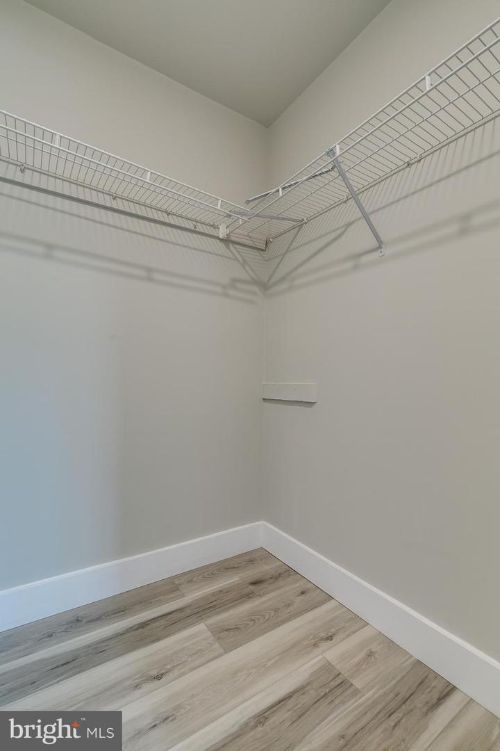 1700-a Ascot Way Property Photo 17