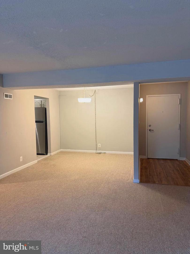 7640 Tremayne Pl #103 Property Photo 2