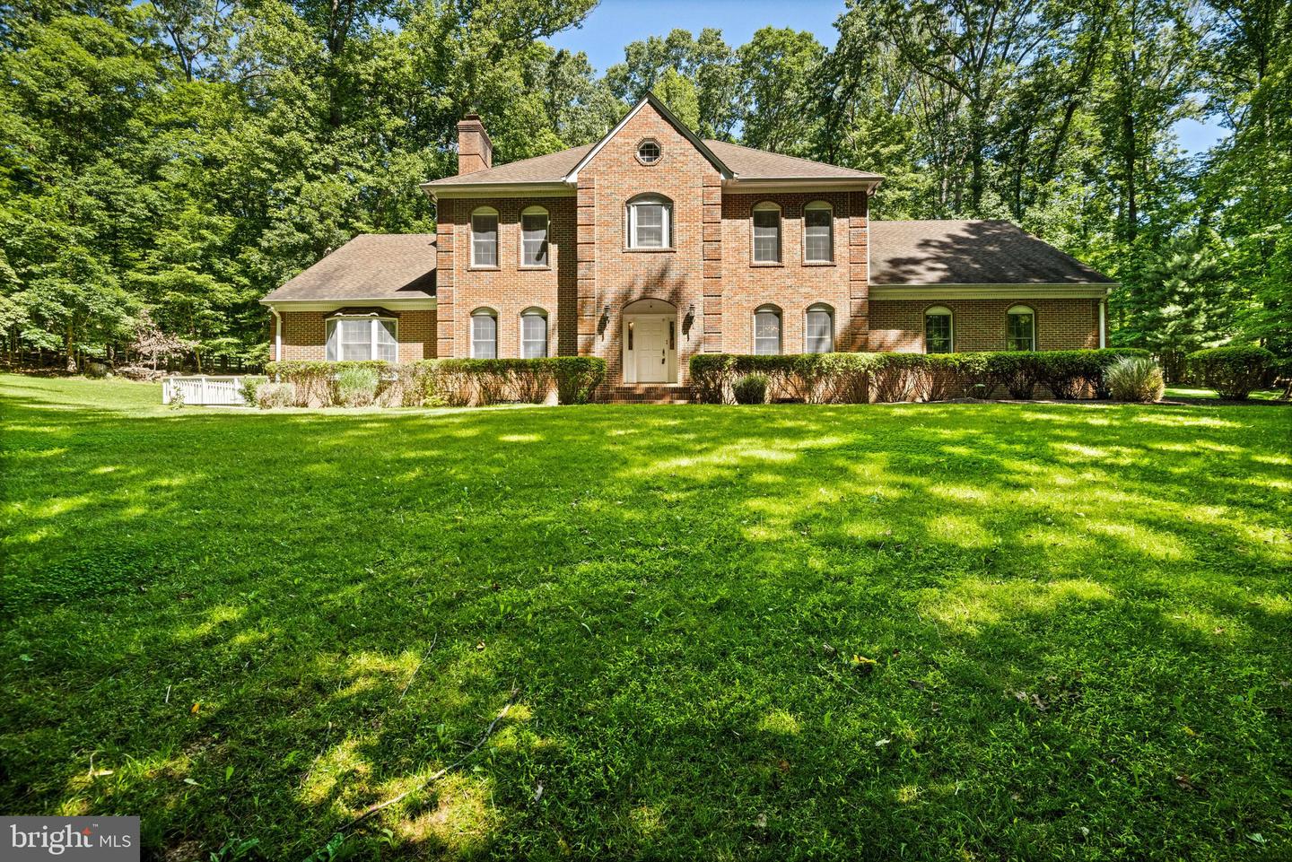 700 Running Brook Dr Property Photo 1