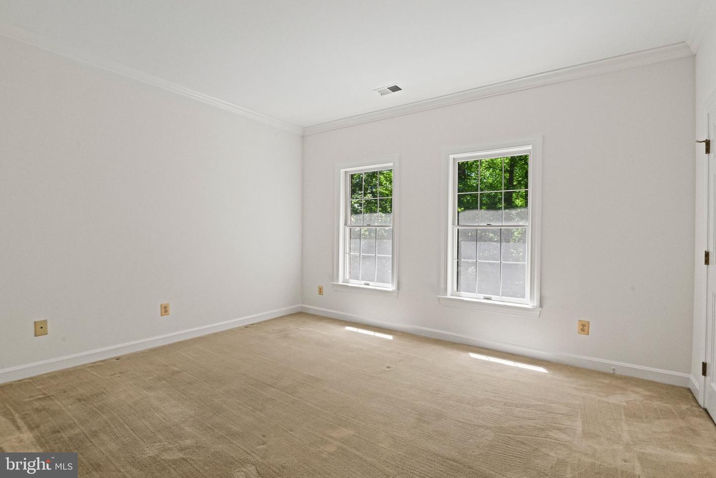700 Running Brook Dr Property Photo 40