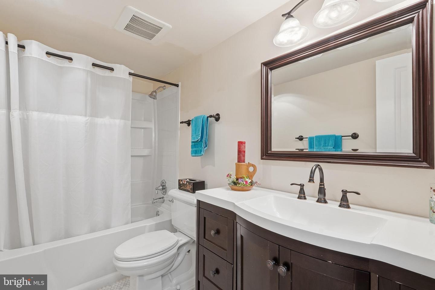 3800 Powell Ln #1219 Property Photo 22