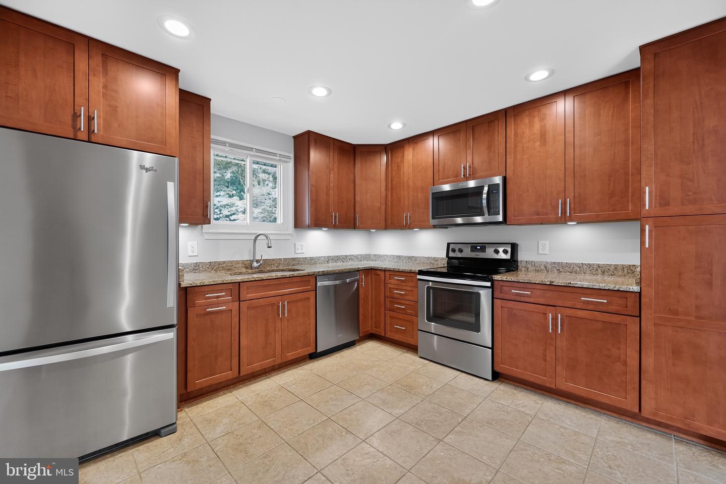 4898 Wheatstone Dr Property Photo 10