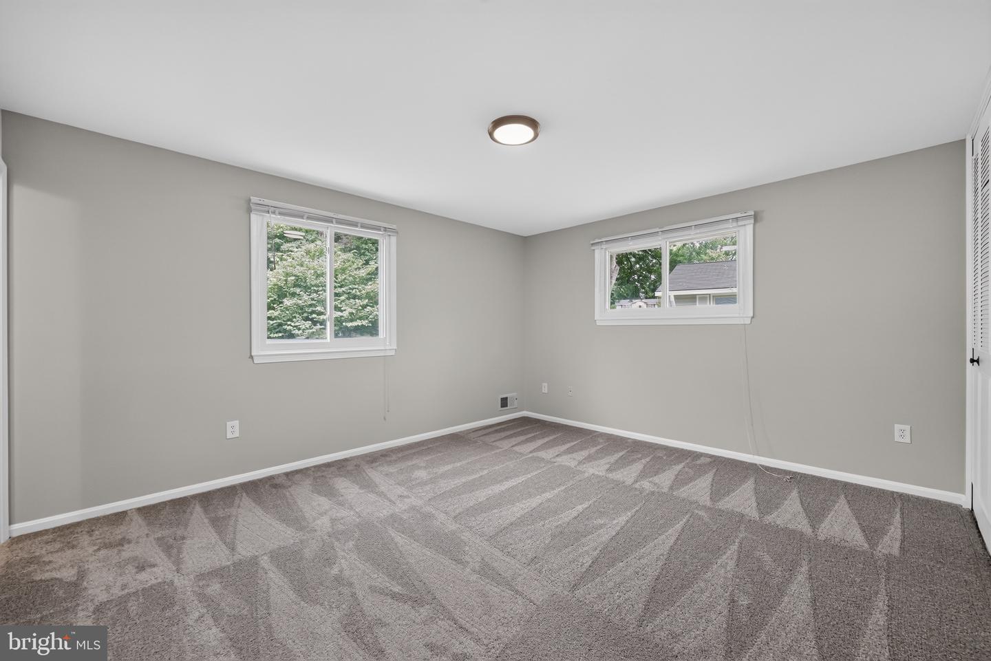 4898 Wheatstone Dr Property Photo 12