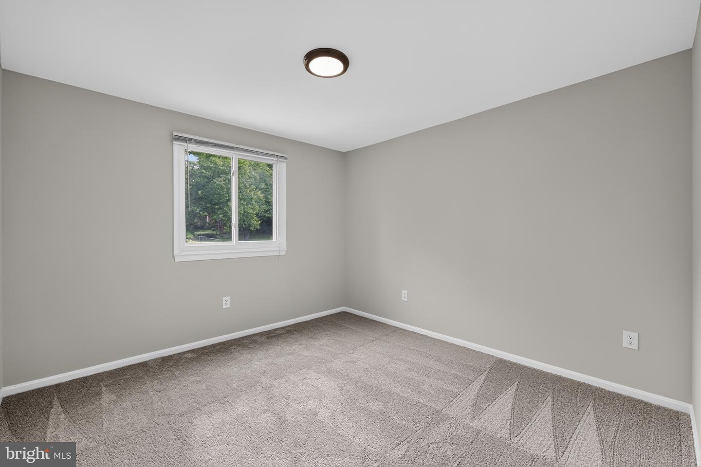 4898 Wheatstone Dr Property Photo 20