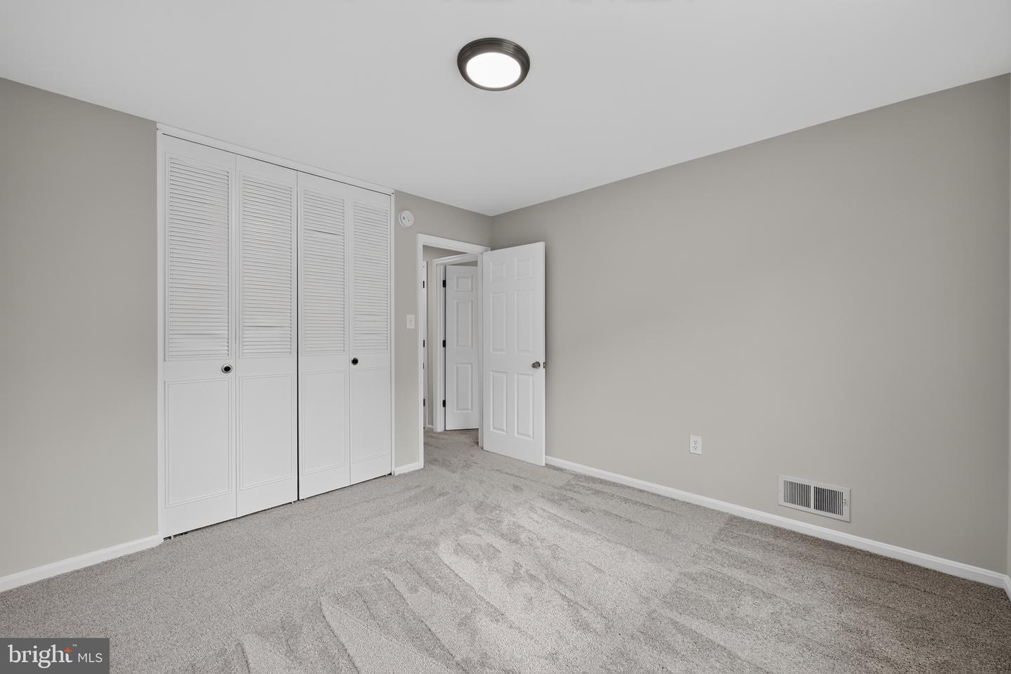 4898 Wheatstone Dr Property Photo 21