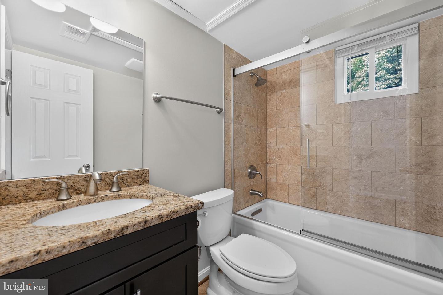4898 Wheatstone Dr Property Photo 24
