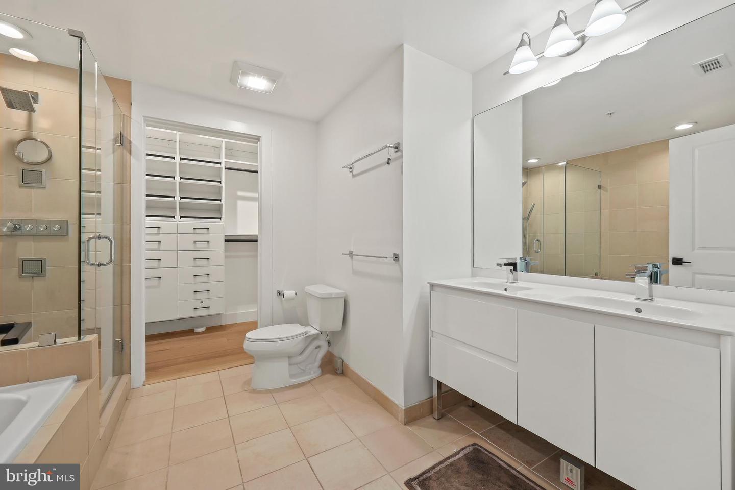 11990 Market St #704 Property Photo 18