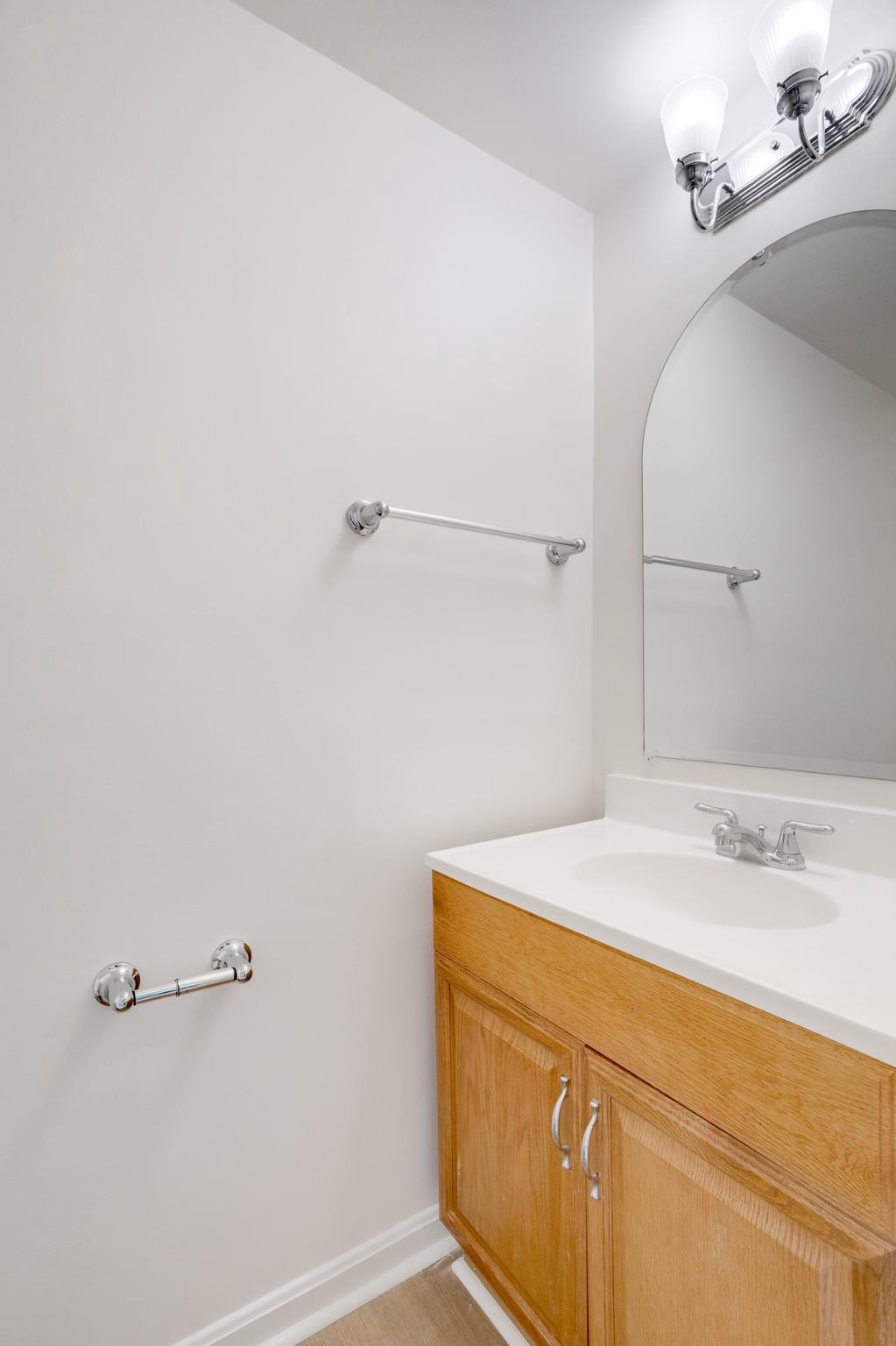 4527 Airlie Way Property Photo 17