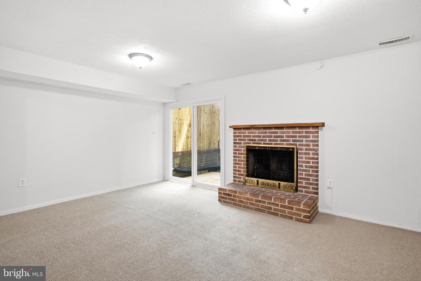 4527 Airlie Way Property Photo 30