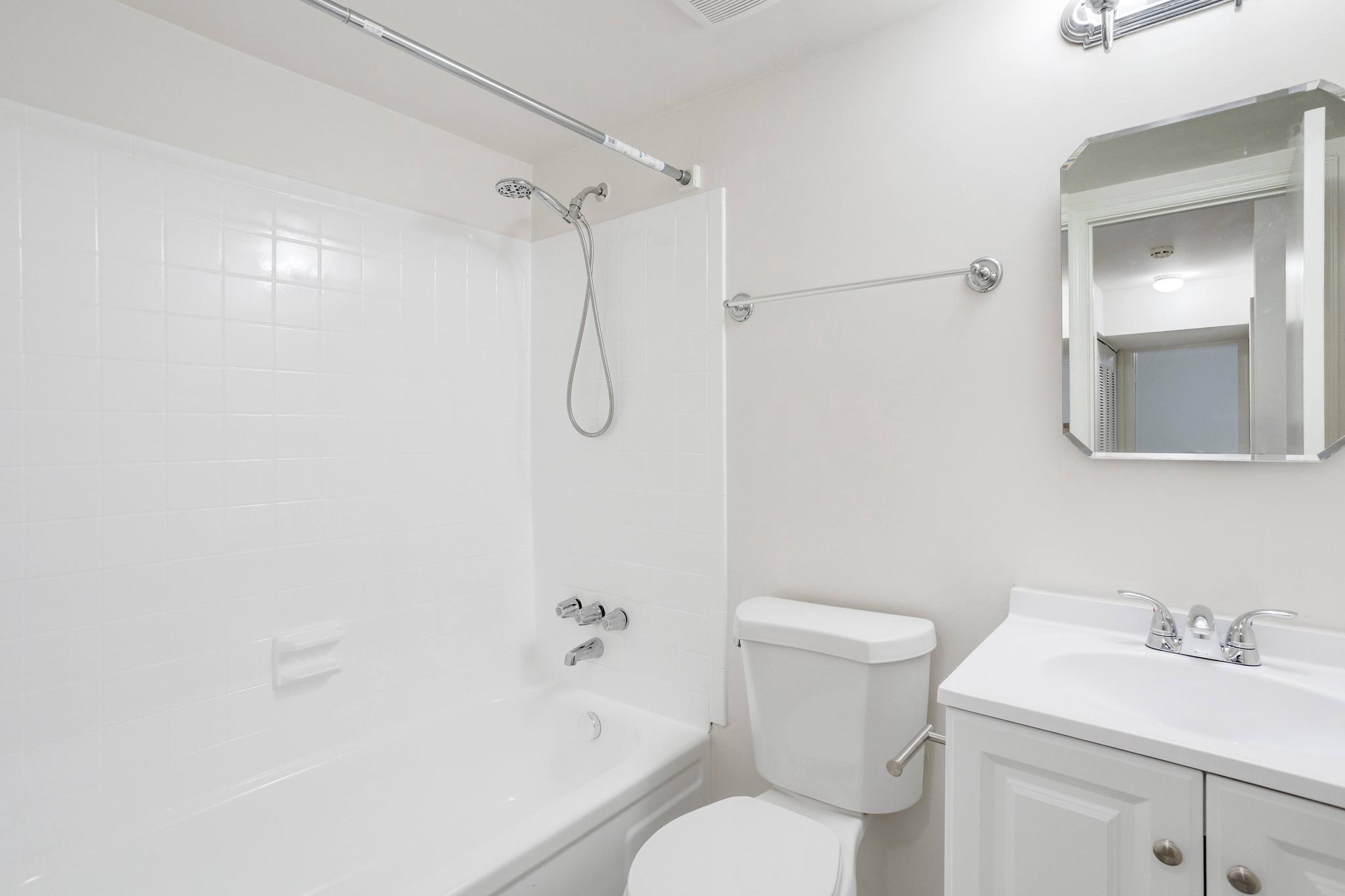 4527 Airlie Way Property Photo 35