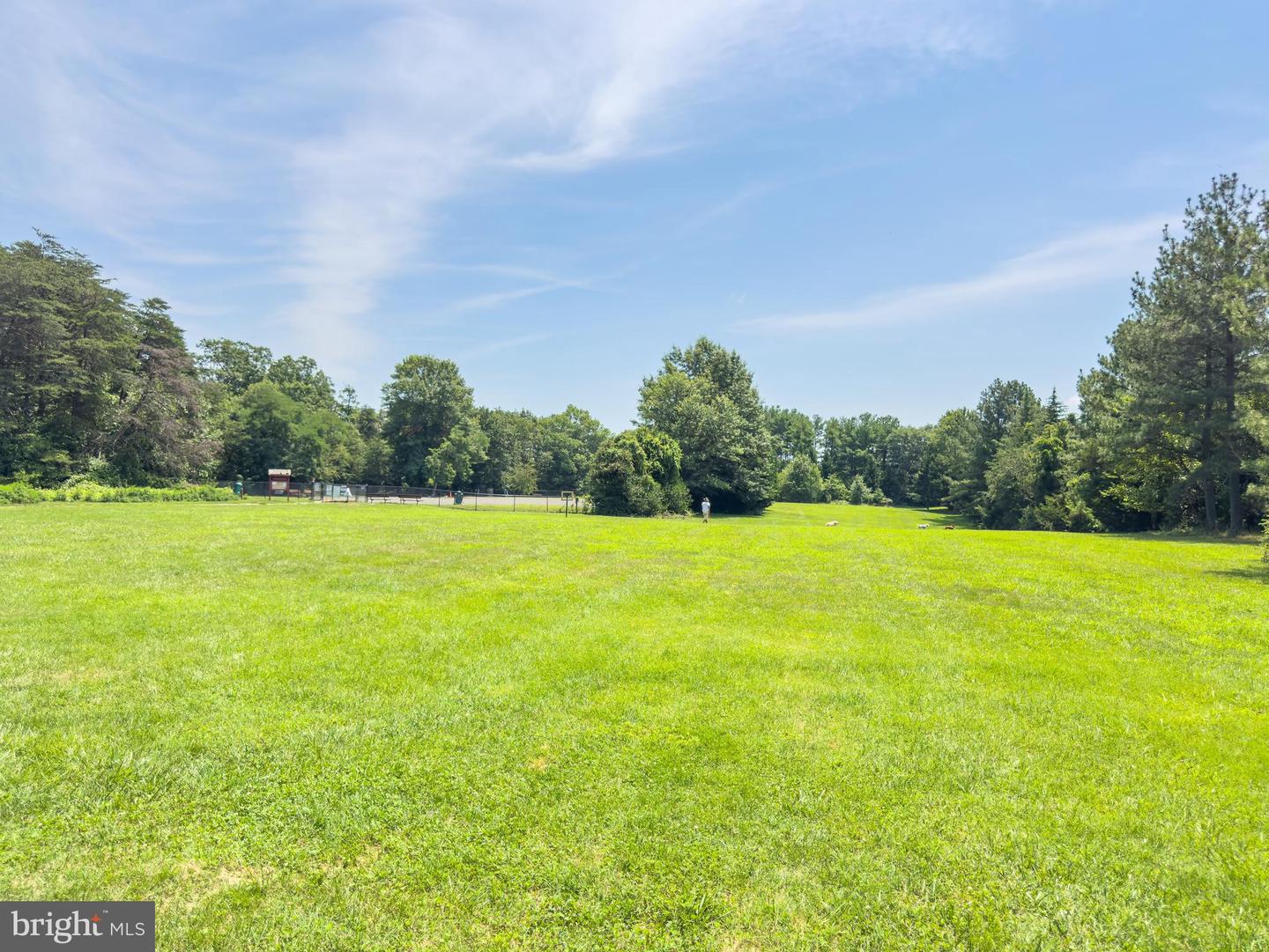 4527 Airlie Way Property Photo 49