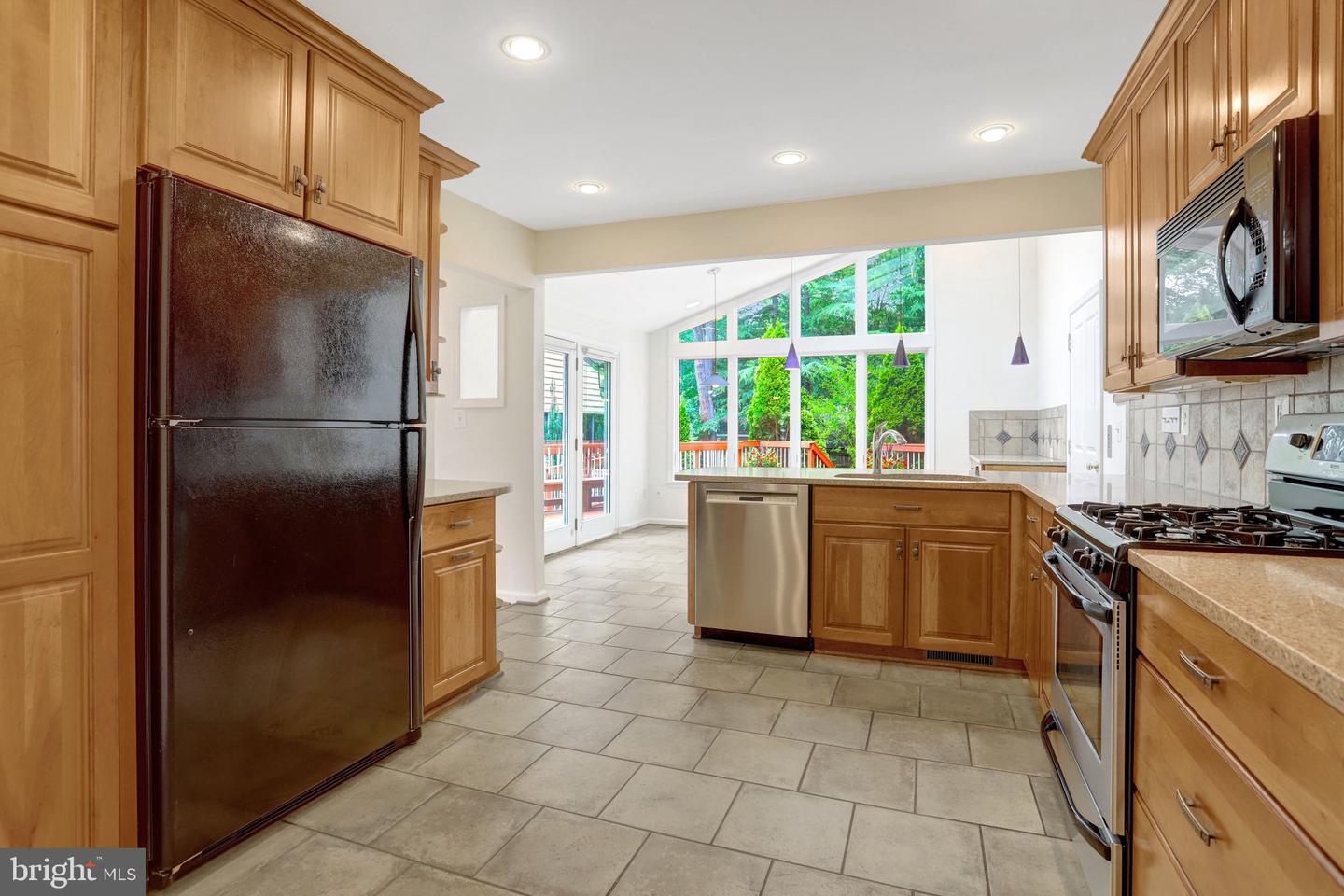 3236 Woodland Ln Property Photo 12