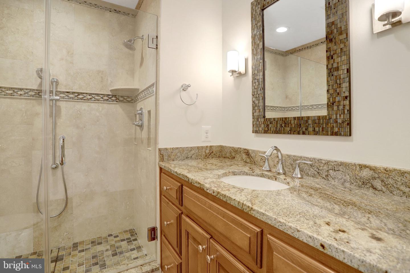 3236 Woodland Ln Property Photo 26