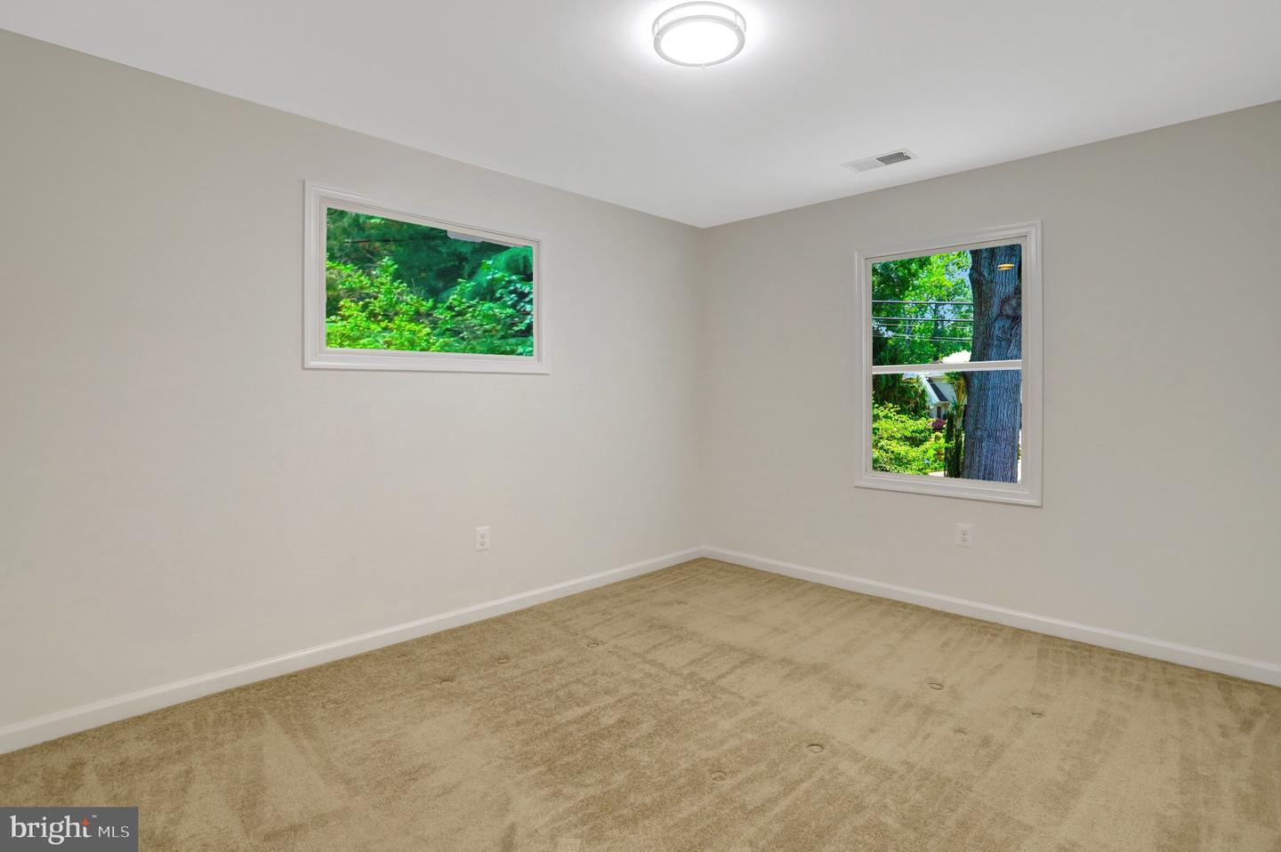 3236 Woodland Ln Property Photo 31
